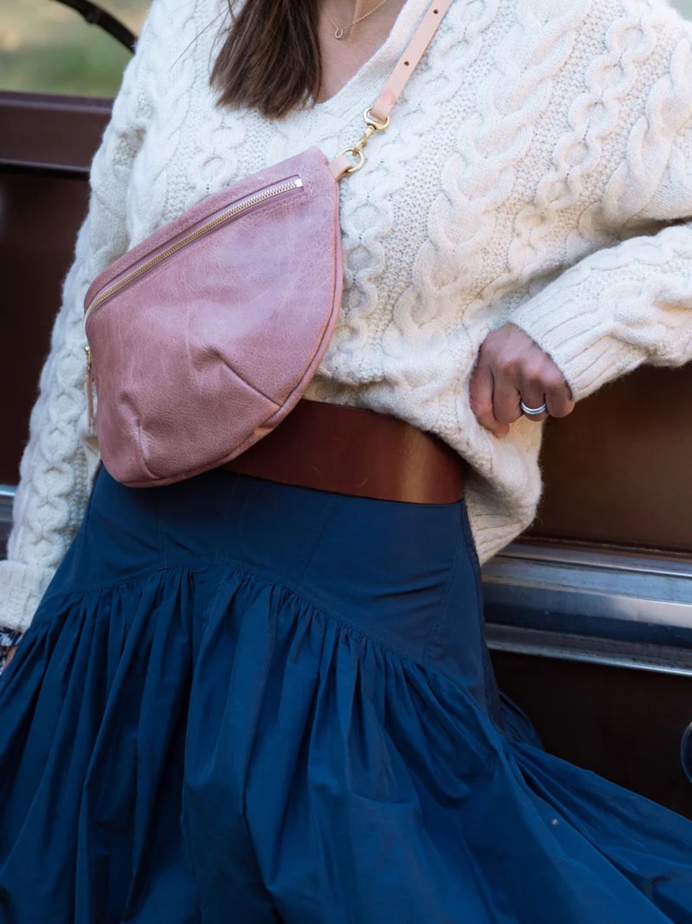 Rose leather fanny bag by Meanwhile Back on the Farm - Picture 4 of 4